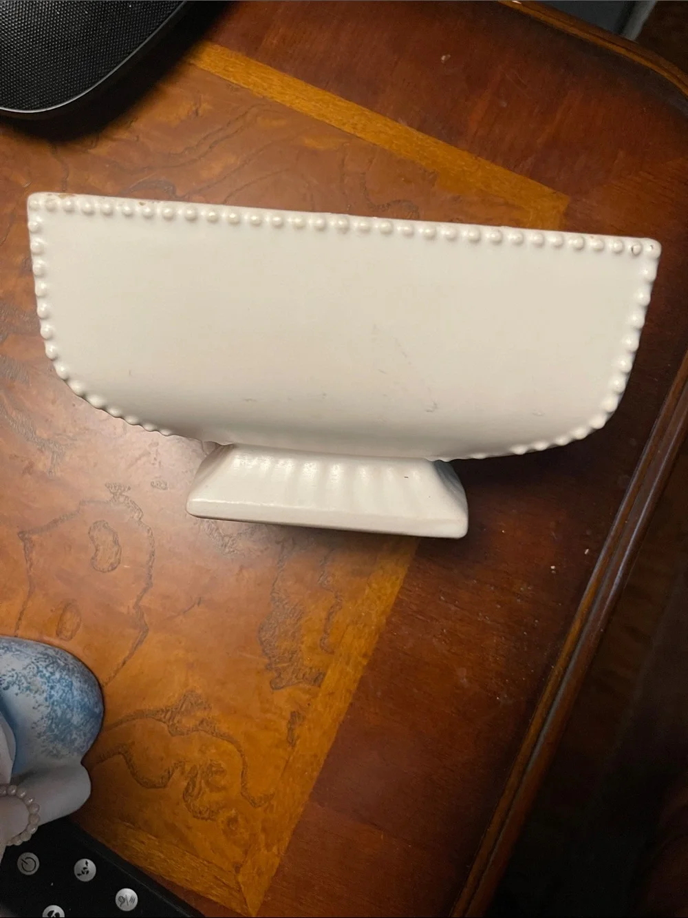 Mccoy ceramic pedestal